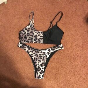 Shein 🥳HP🥳Leopard/black Bikini 👙- 50% OFF
